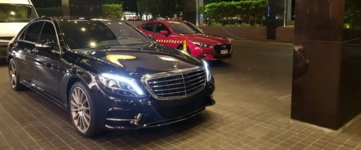 Top Reasons to Choose a Professional Chauffeur Service for Your Corporate Travel in Melbourne