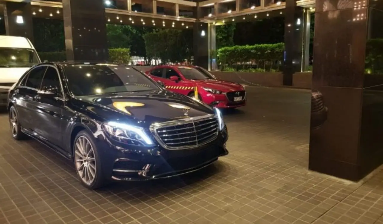 The Benefits of Using a Premium Chauffeur Service for Melbourne Corporate Transfers