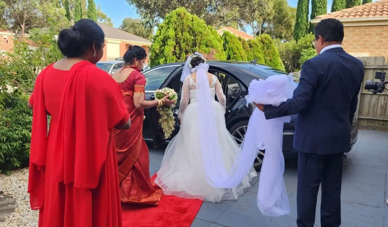 Make Your Special Day Perfect with Professional Chauffeur-Driven Wedding Cars in Melbourne